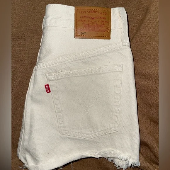 Free People Levi’s 501 White Short - Picture 1 of 3
